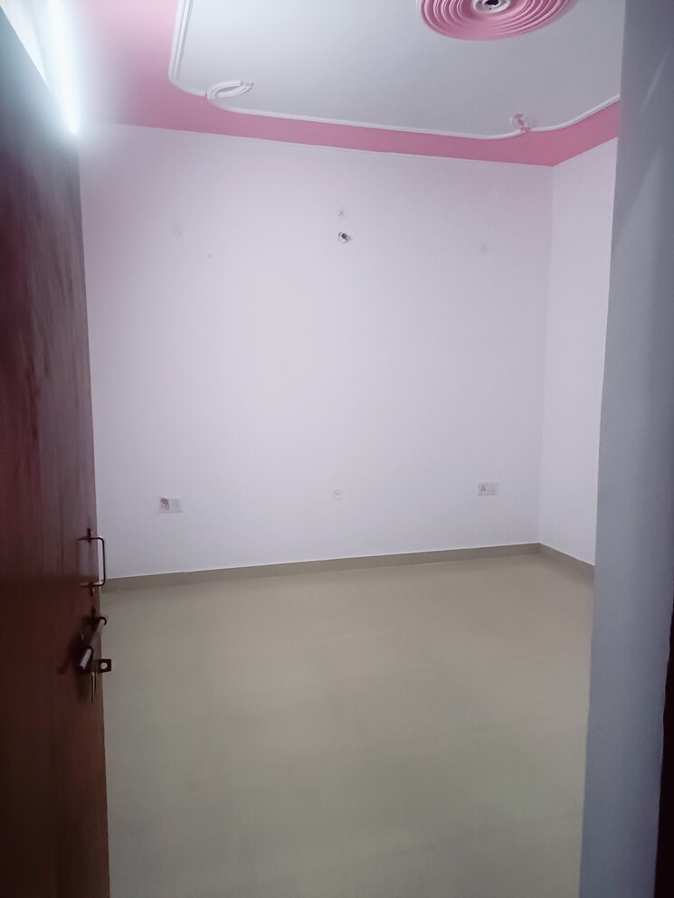Room, kursi road 3 Bedroom 1500 Sq.Ft. Independent House In Kursi Road Lucknow 8786144