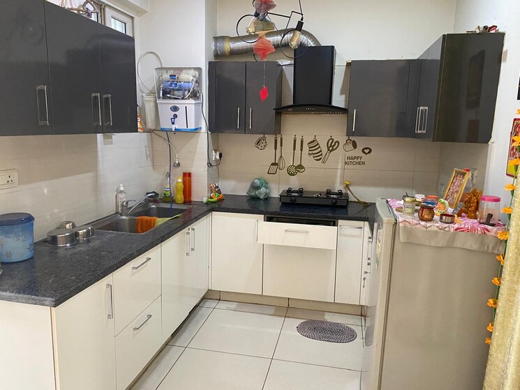 Kitchen, maya-garden-city 3 Bedroom 1960 Sq.Ft. Apartment In Lohgarh Zirakpur 8786192