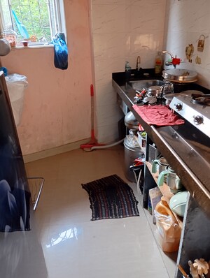 Master Bedroom in 1 BHK Apartment at Andheri East – for Sale