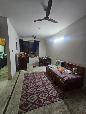 Bedroom in 2 BHK Builder Floor at Sector 45 – for Rent