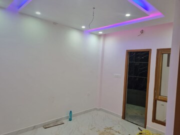 Bedroom in 3 BHK Independent House at Gomti Nagar – for Rent