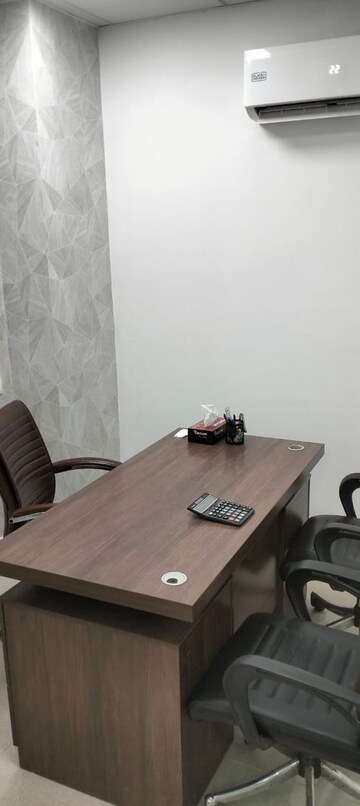  Co-working Space For Rent in Majestic Knowledge Boulevard, Sector 62