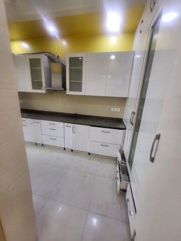 Furnished Amenities in 3 BHK Apartment at Emaar Gurgaon Greens, Sector 102 – for Rent