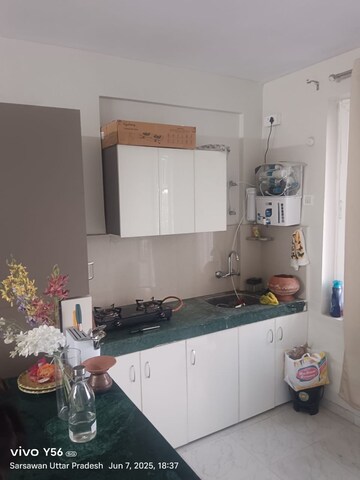 Room in 1 BHK Apartment at Omaxe GH6 EWS and LIG, Sarsawan – for Rent
