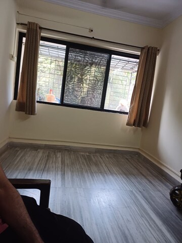Room in 1 BHK Apartment at Creek View CHS Borivalli, Borivali West – for Sale