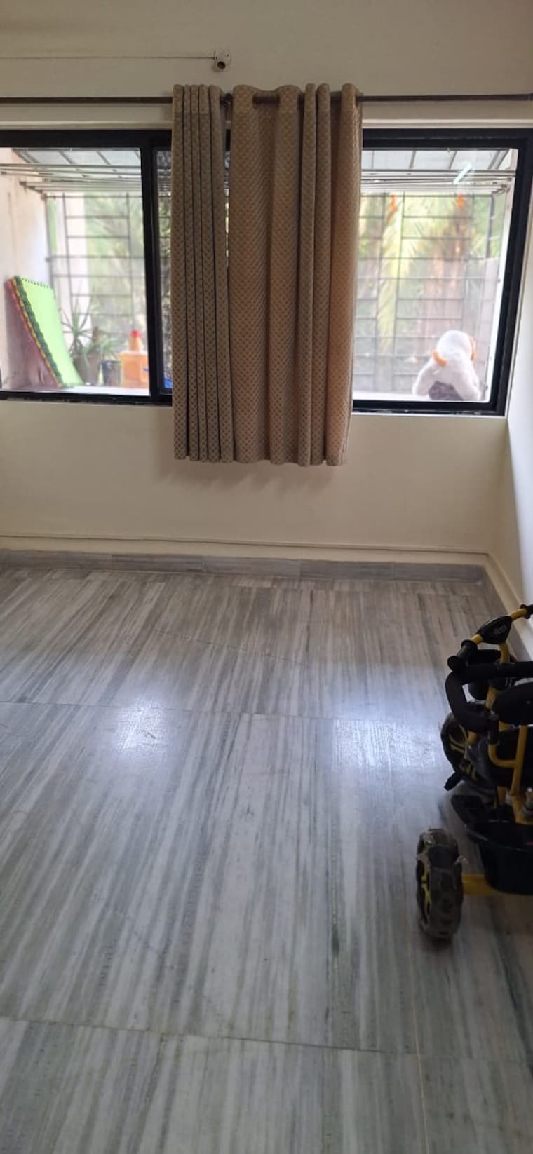 Gym, creek-view-chs-borivalli 1 Bedroom 410 Sq.Ft. Apartment In Borivali West Mumbai 8786268