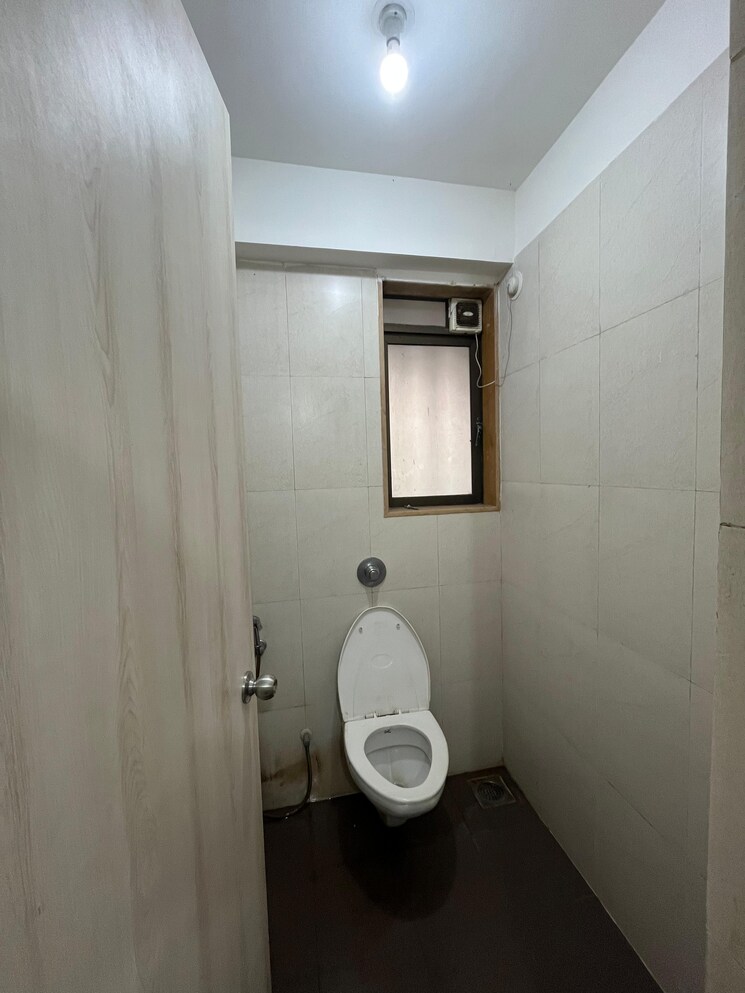 Bathroom, lodha-casa-bella-gold 1 Bedroom 585 Sq.Ft. Apartment In Dombivli East Thane 8786281