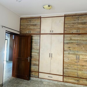 Room in 2.5 BHK Builder Floor at JMS The Pearl, Sector 95a – for Sale