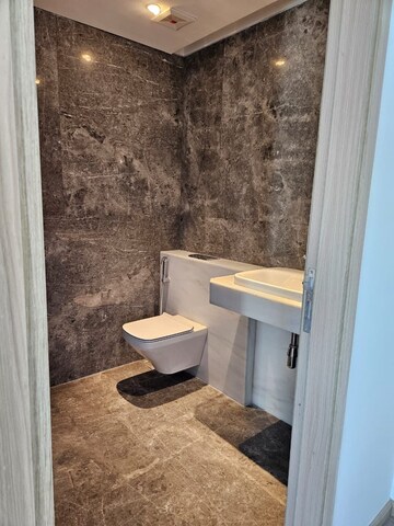 Bathroom in 4 BHK Apartment at Rustomjee Crown, Prabhadevi – for Rent