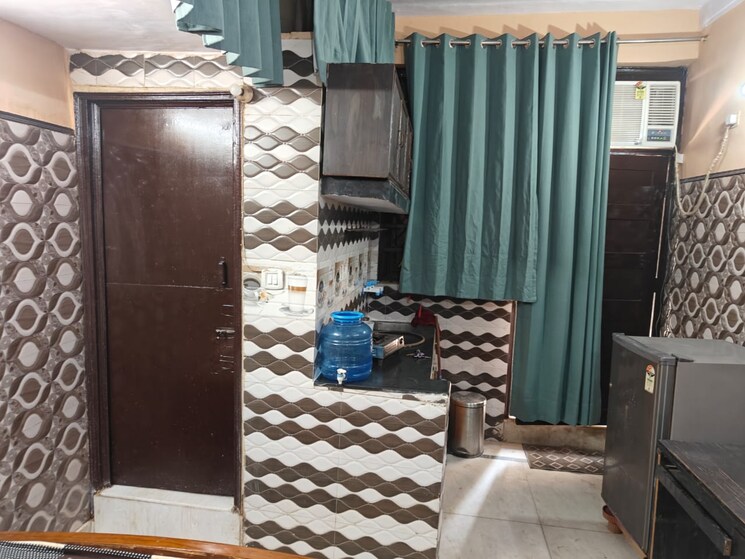 Master Bedroom, patel nagar 1 RK 250 Sq.Ft. Builder Floor In Patel Nagar Delhi 8786313