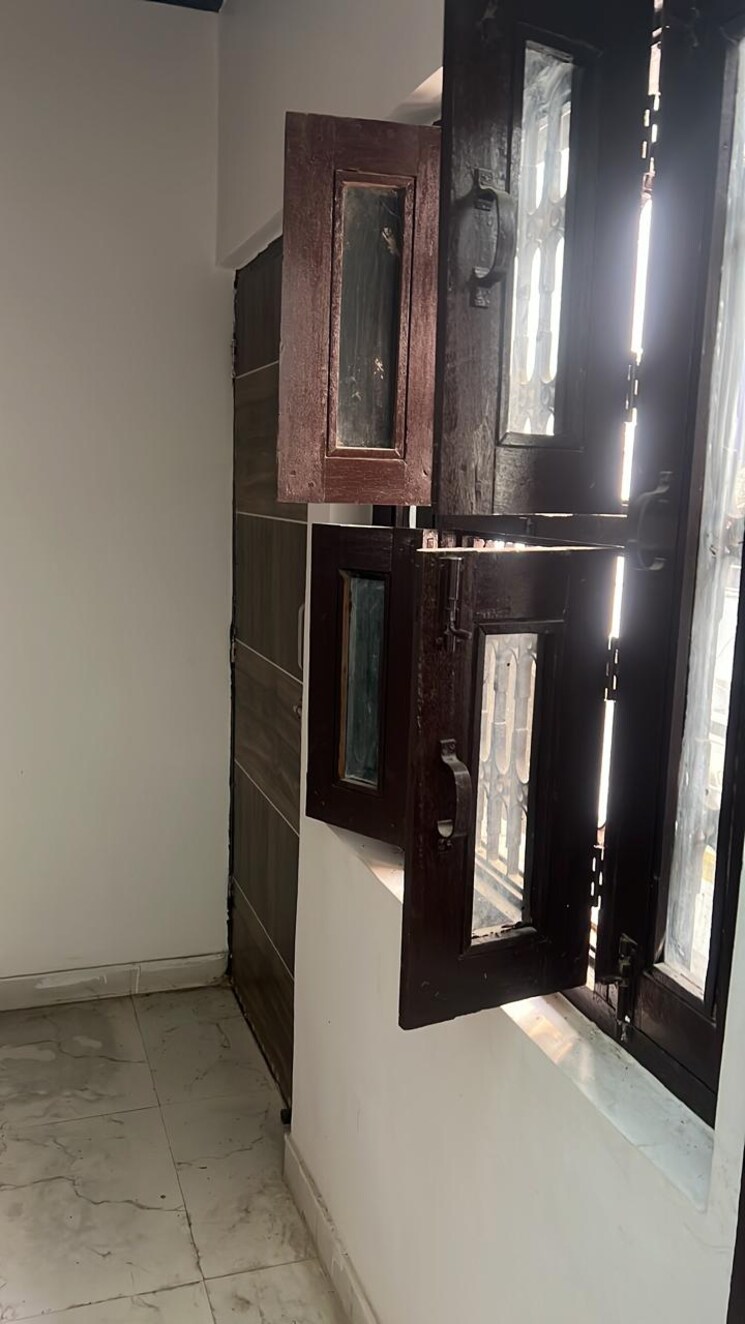 Gym, burari 2 Bedroom 75 Sq.Yd. Builder Floor In Burari Delhi 8786323