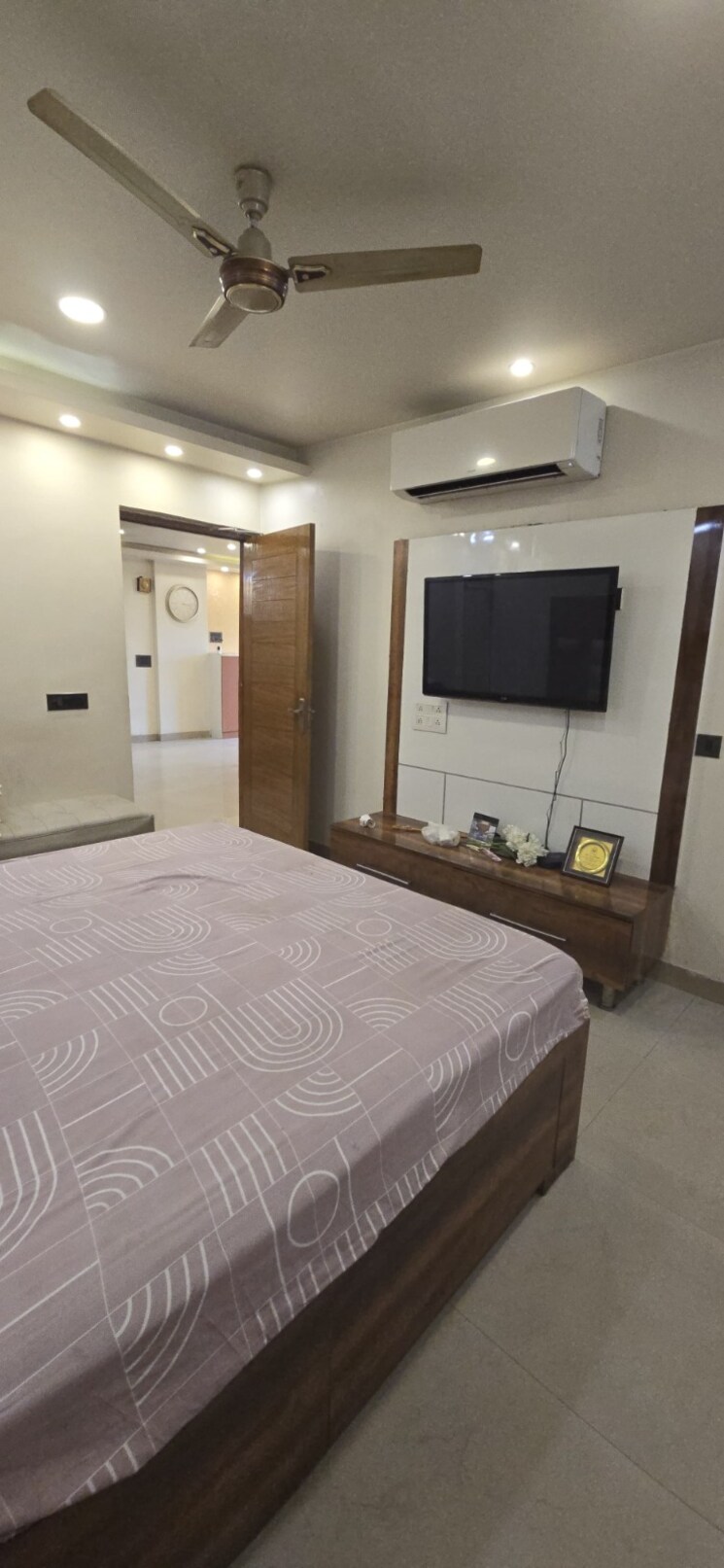 Bedroom, rps-savana 3.5 Bedroom 1862 Sq.Ft. Apartment In Sector 88 Faridabad 8786304