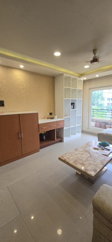 Room in 3.5 BHK Apartment at RPS Savana, Sector 88 – for Rent