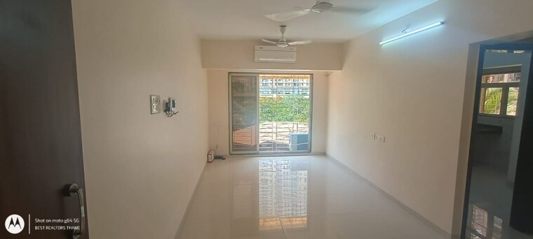 Room, rustomjee-azziano-wing-d 2 Bedroom 750 Sq.Ft. Apartment In Thane West Thane 8786320