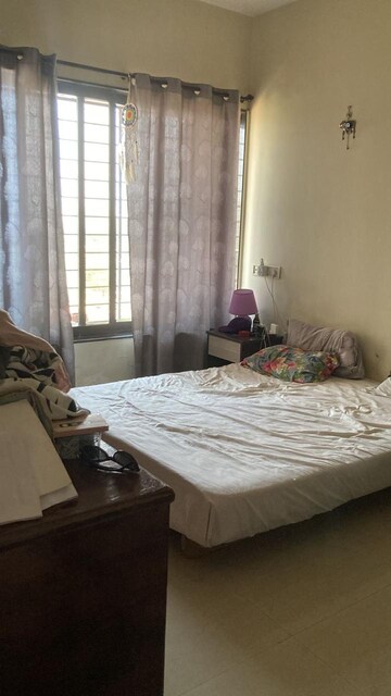 Bedroom in 3 BHK Apartment at Ashish Swapnalok Towers, Goregaon East – for Rent