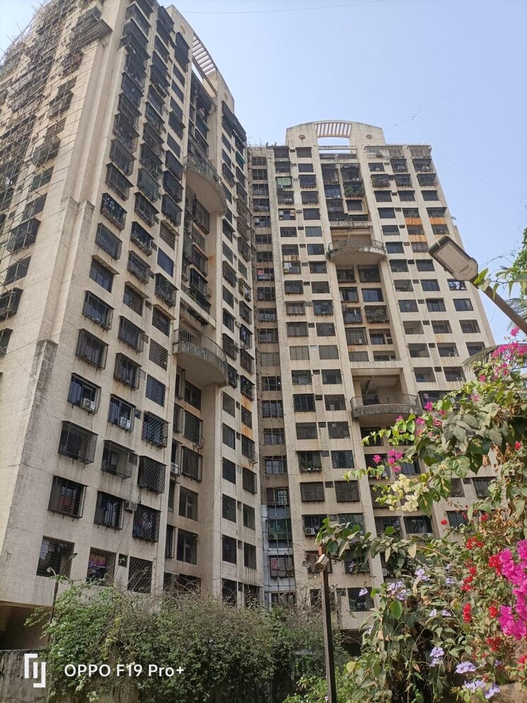 Exterior View, ashish-swapnalok-towers 3 Bedroom 1500 Sq.Ft. Apartment In Goregaon East Mumbai 8786340