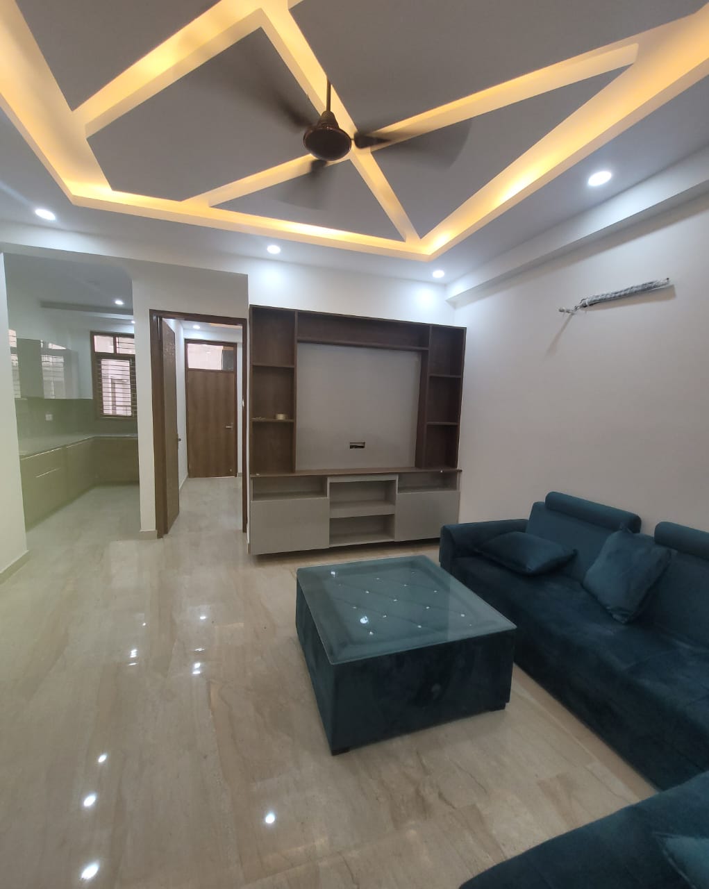 6 BHK Independent House For Sale in New Palam Vihar Phase 3