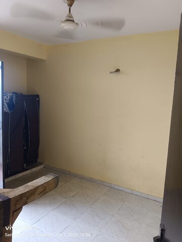 Room in 1 BHK Apartment at Omaxe GH6 EWS and LIG, Sarsawan – for Rent