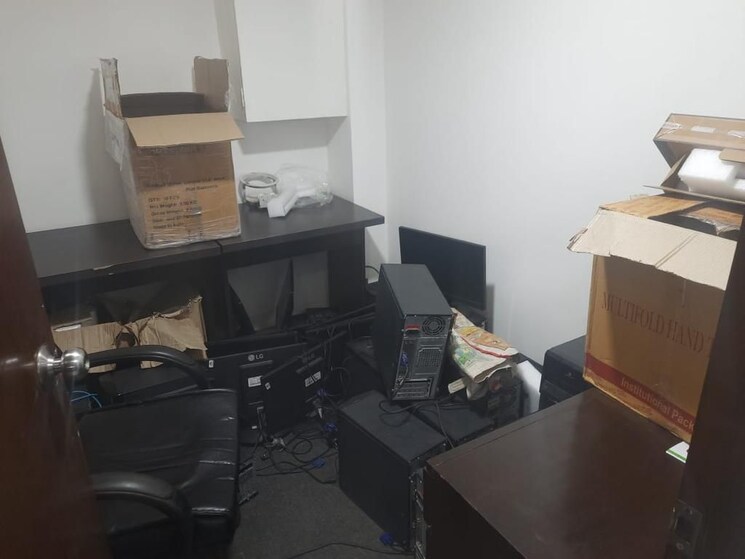 Team Area, mohan cooperative industrial estate Commercial Office Space 3000 Sq.Ft. In Mohan Cooperative Industrial Estate Delhi 8786428