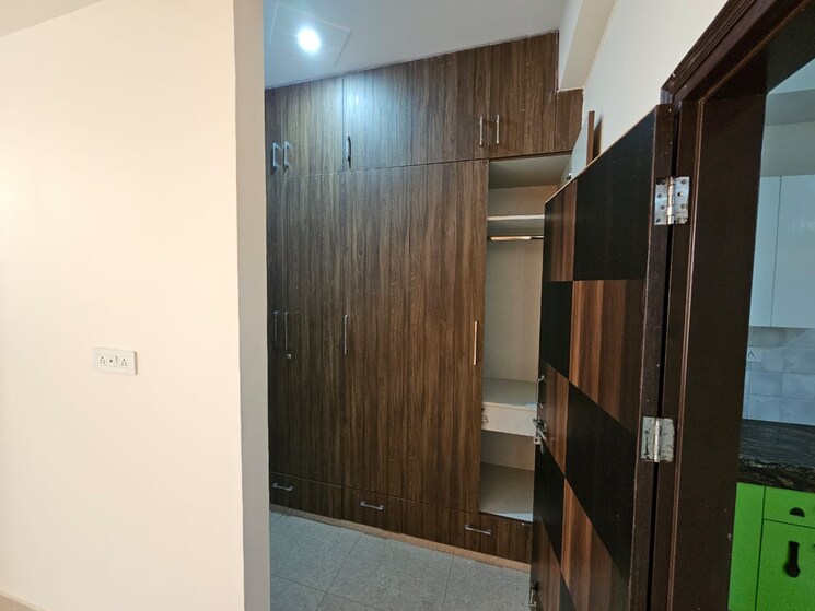 Kitchen, palam vihar extension 2 Bedroom 1100 Sq.Ft. Builder Floor In Palam Vihar Extension Gurgaon 8786442