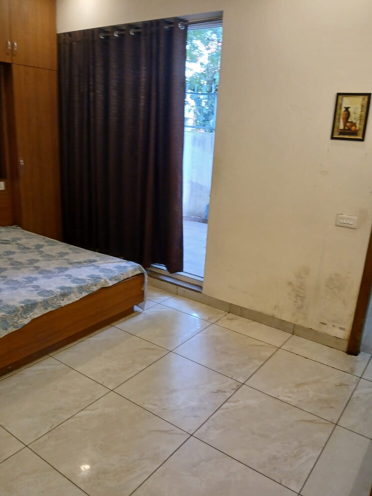 Bedroom, sector 22 2 Bedroom 3300 Sq.Ft. Builder Floor In Sector 22 Chandigarh 8786437