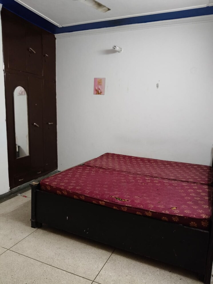 Bedroom, gupta-awas 3 Bedroom 2200 Sq.Ft. Builder Floor In Sector 43 Gurgaon 8786434