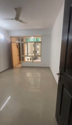 Room in 2 BHK Apartment at Bulland Heights, Sain Vihar – for Sale