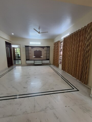 Building Lobby in 3 BHK Builder Floor at Btm Layout Stage 2 – for Rent