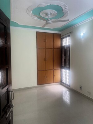 Room in 3 BHK Apartment at CGHS HEWO Apartments, Sector 56 – for Sale