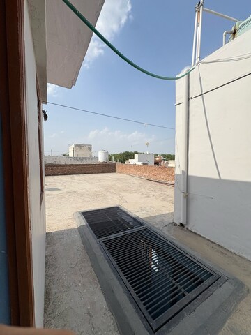 6+ BHK Independent House – Exterior View View at Grain Market Palwal - for Sale