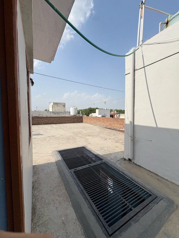 Exterior View, grain market palwal 6+ Bedroom 200 Sq.Yd. Independent House In Grain Market Palwal Palwal 8786445