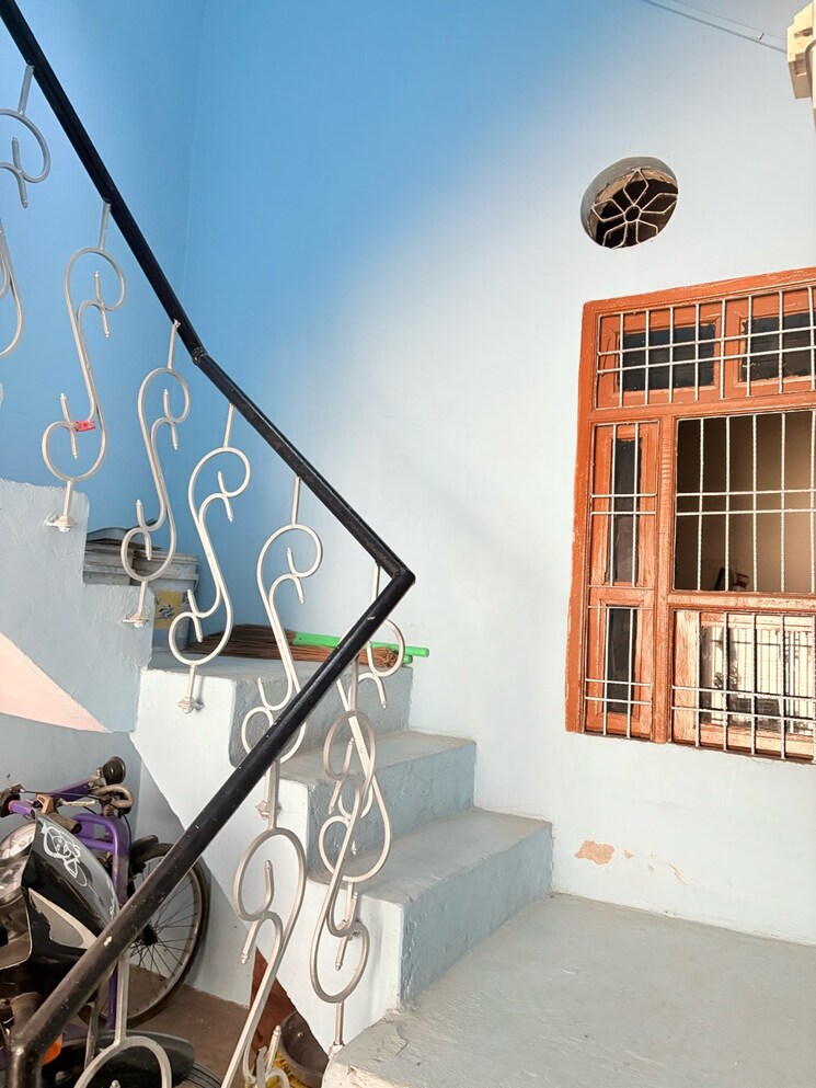 Exterior View, grain market palwal 6+ Bedroom 200 Sq.Yd. Independent House In Grain Market Palwal Palwal 8786445