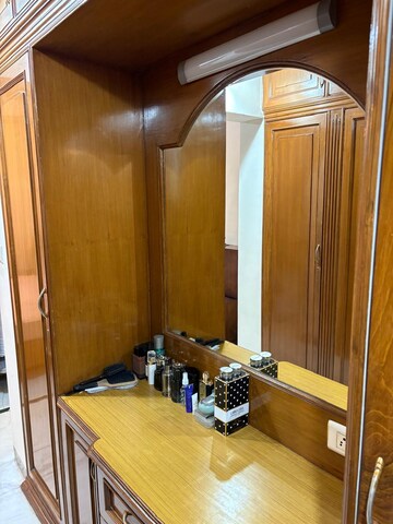 Bedroom in 5 BHK Builder Floor at Sector 11 – for Rent