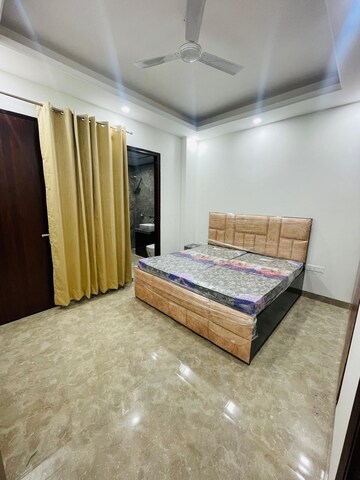 Bedroom in 2 BHK Builder Floor at Housing Board Colony Sector 51, Sector 51 – for Rent