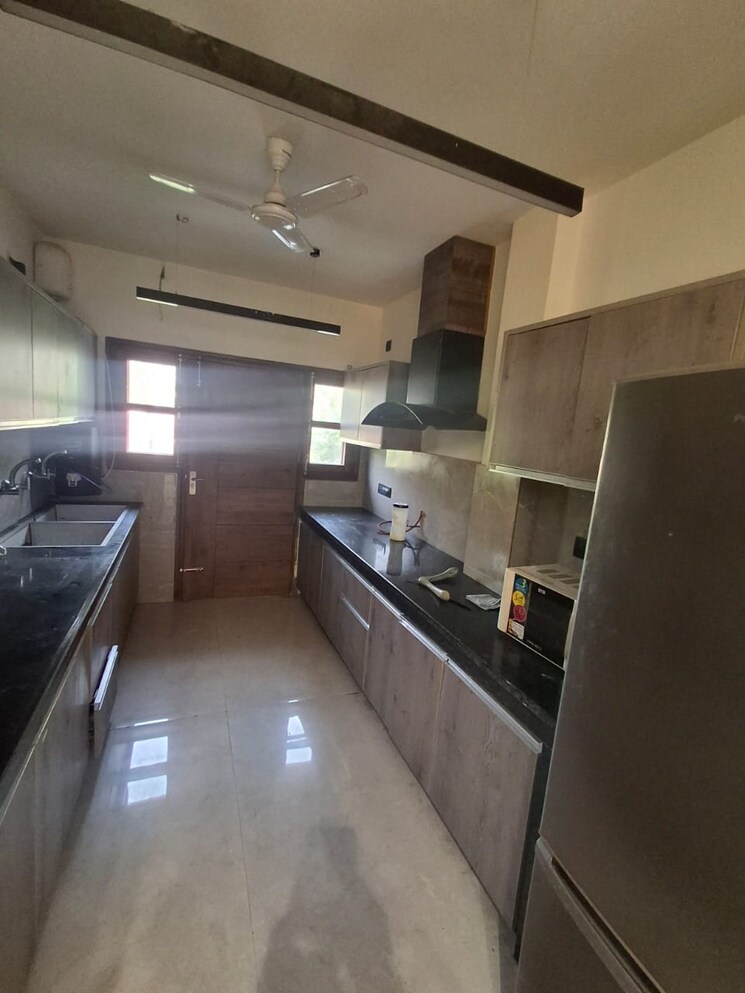 Kitchen, sector 16 3 Bedroom 3500 Sq.Ft. Builder Floor In Sector 16 Chandigarh 8786505