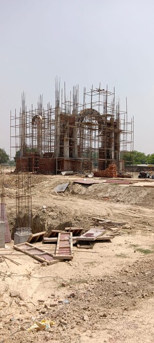  Plot – Exterior View View at Raebareli Road - for Sale