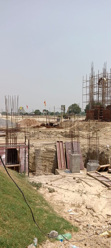 Plot – Exterior View View at Raebareli Road - for Sale