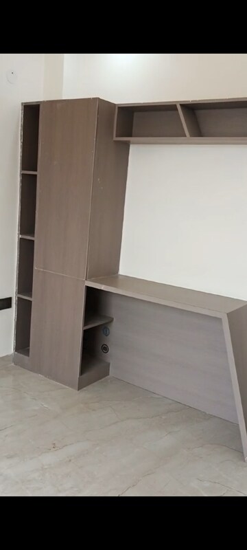 Room in 3 BHK Builder Floor at Soha Neal City, Sector 98 – for Sale