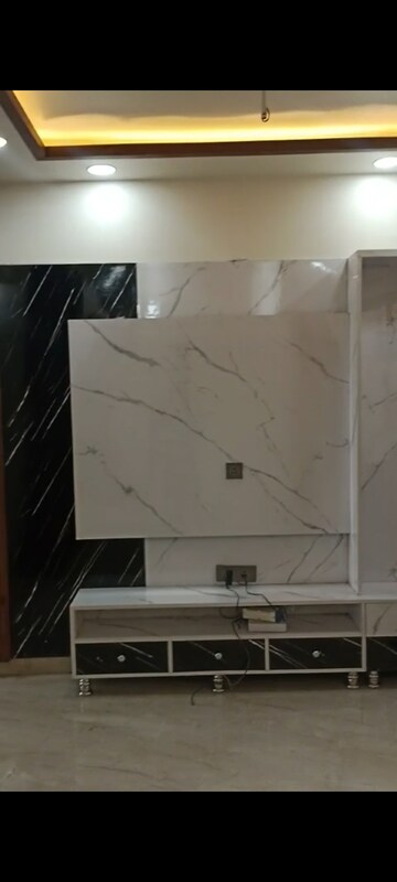 Bathroom in 3 BHK Builder Floor at Soha Neal City, Sector 98 – for Sale
