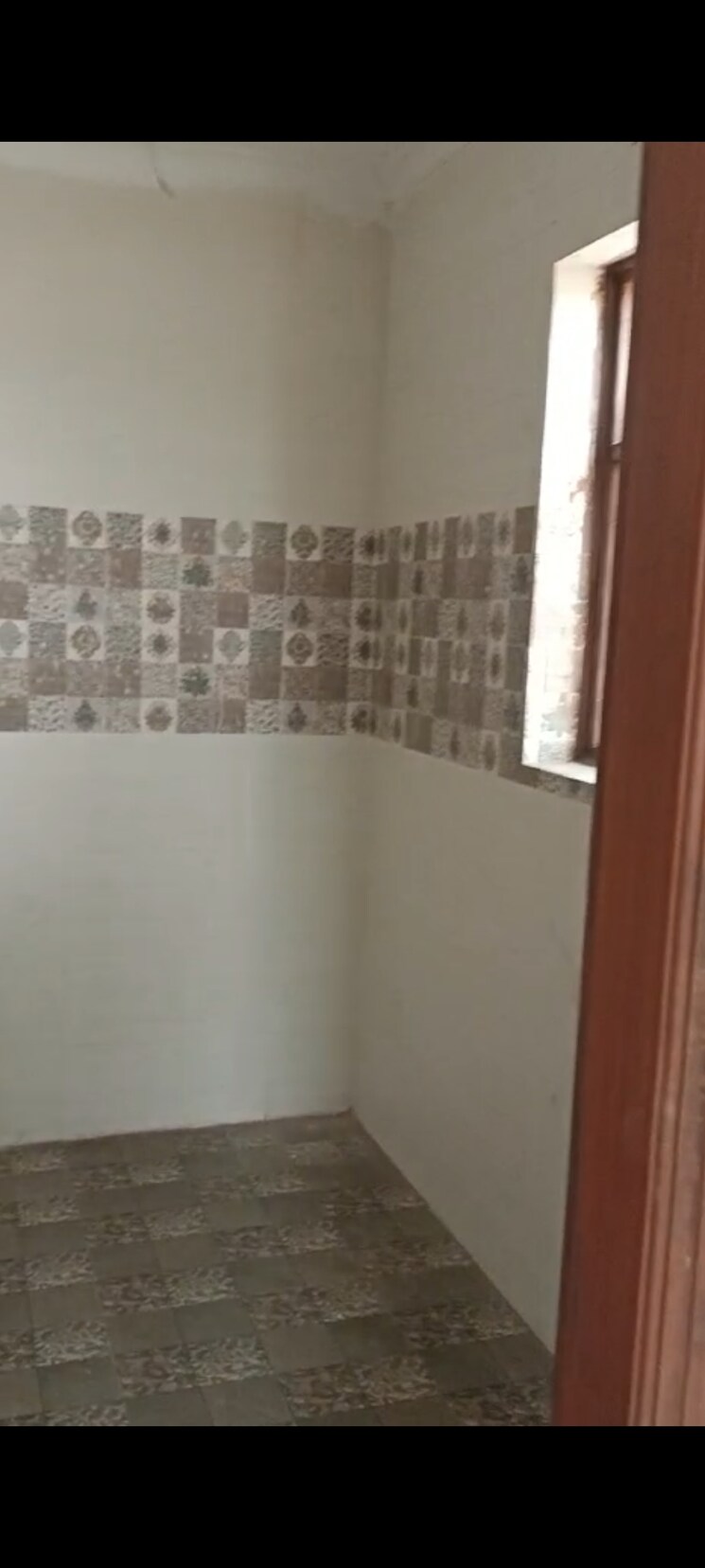 Bathroom, soha-neal-city 3 Bedroom 162 Sq.Yd. Builder Floor In Sector 98 Faridabad 8786546