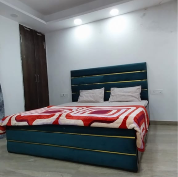 Bedroom in 1 BHK Builder Floor at Saket – for Rent