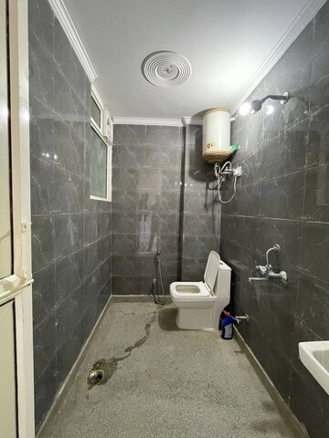 Bathroom in 2 BHK Builder Floor at Saket – for Rent