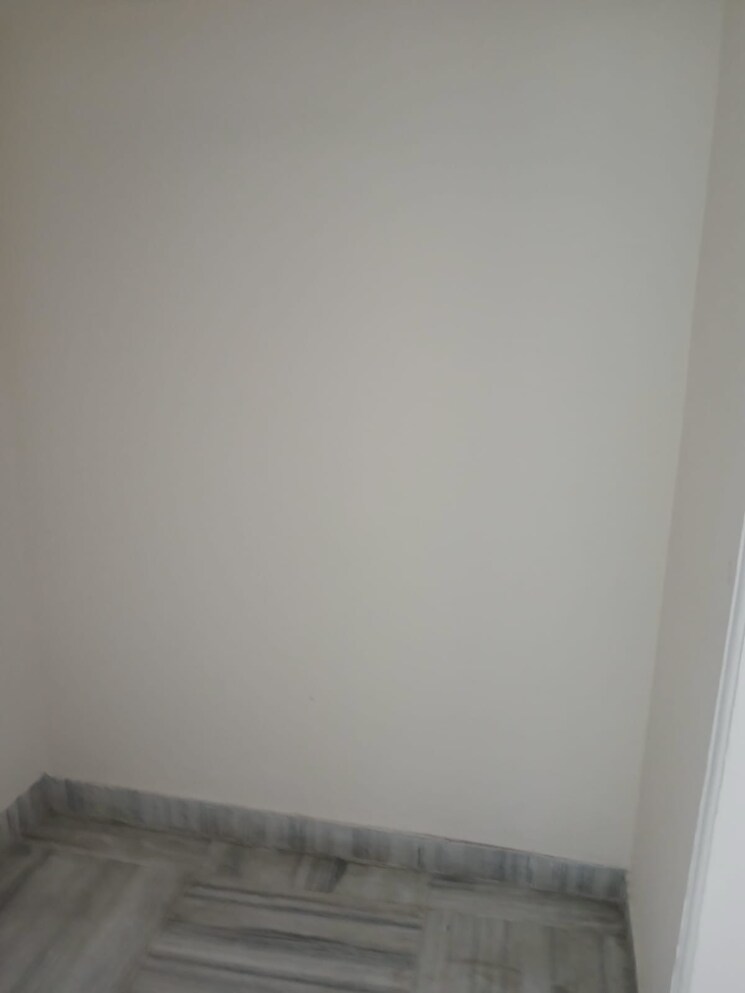 Room, sector 37 3 Bedroom 3000 Sq.Ft. Builder Floor In Sector 37 Chandigarh 8786571