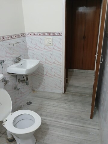 Bathroom in 3 BHK Builder Floor at Sector 37 – for Rent