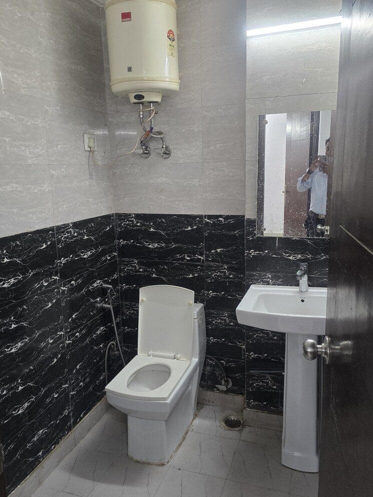 Master Bedroom, saket 2 Bedroom 950 Sq.Ft. Builder Floor In Saket Delhi 8786588