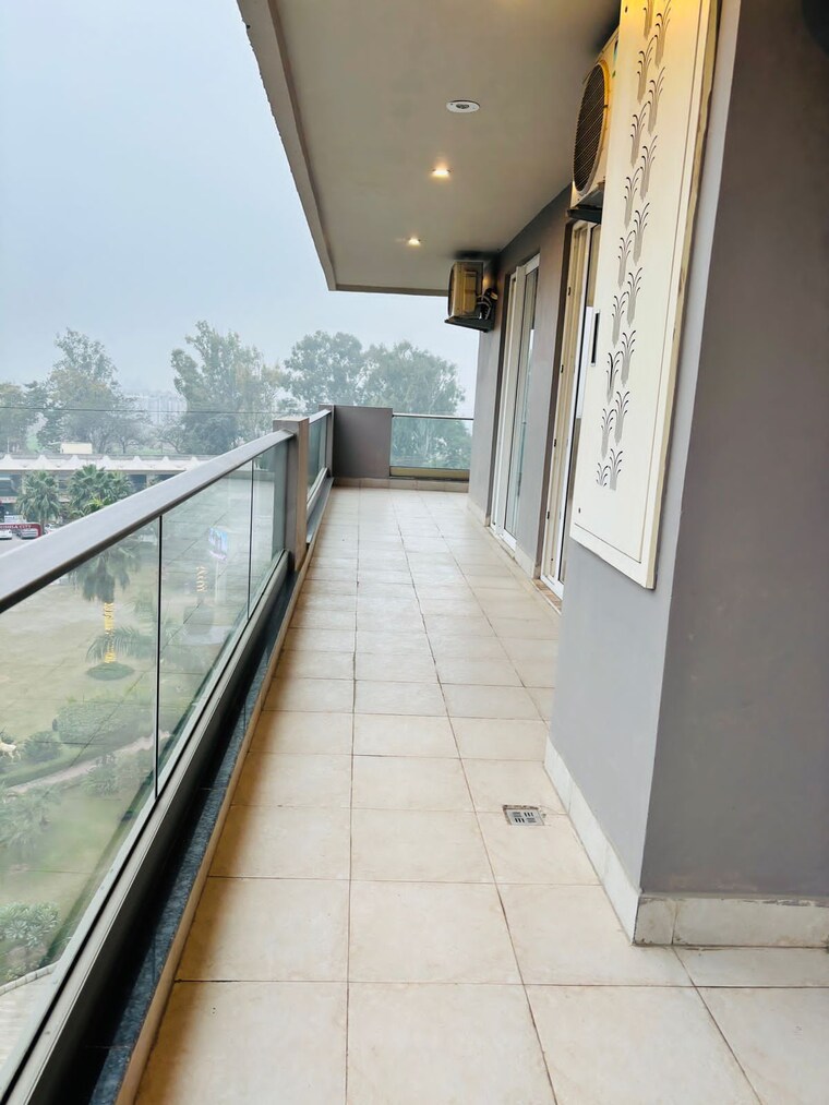 Balcony, trishla-city 3 Bedroom 1770 Sq.Ft. Apartment In Patiala Road Zirakpur 8786597