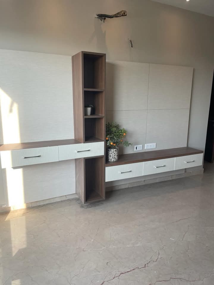 2 BHK Builder Floor For Rent in Saket