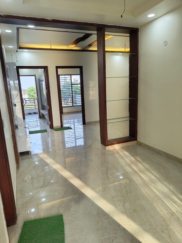 Room, soha-neal-city 3 Bedroom 162 Sq.Yd. Apartment In Sector 98 Faridabad 8786629