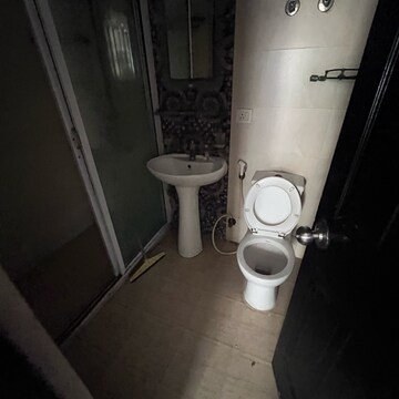 Bathroom in 2 BHK Apartment at Prateek Laurel, Sector 120 – for Rent