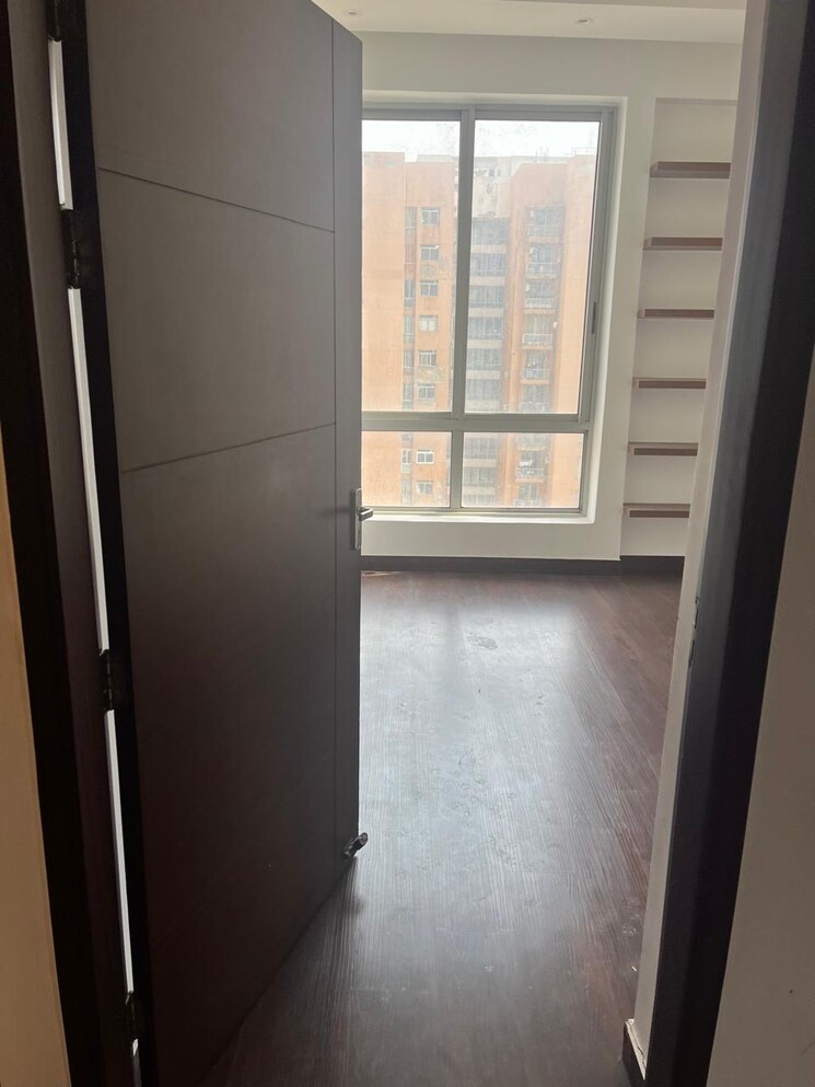 undefined, pioneer-park-phase-1 3 Bedroom 1580 Sq.Ft. Apartment In Sector 61 Gurgaon 8786623